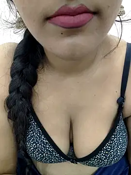 priya 00143 online show from November 2025 10:32:02 AM