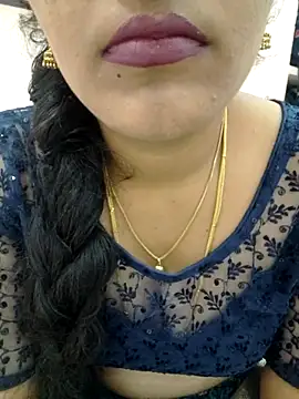 priya 00143 online show from November 2025 04:10:01 PM