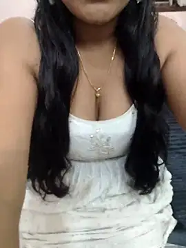 priya 00143 online show from July 2026 05:01:01 PM