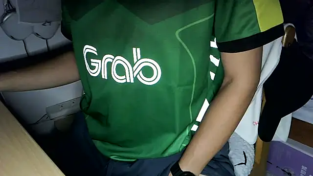 Snapshot of mak_mark92 chatting on November 2025 03:05:02 PM mak mark92 online show from November 2025 03:05:02 PM