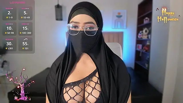 Sasha Anaan online show from October 2025 12:39:02 PM