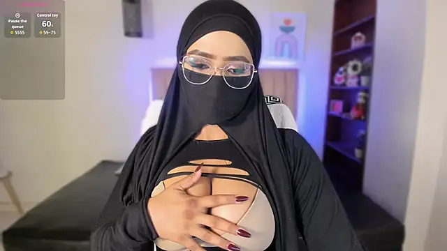 Sasha Anaan online show from October 2025 08:35:01 AM