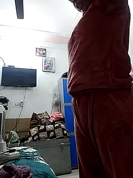 Hotty-Nidhi online show from November 2025 04:51:02 PM