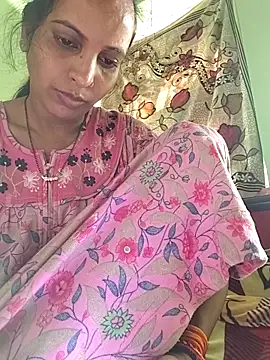 Hotty-Nidhi online show from November 2025 02:36:02 AM