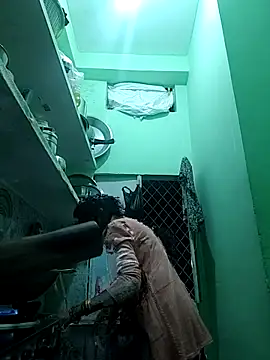 Hotty-Nidhi online show from December 2025 03:51:02 PM