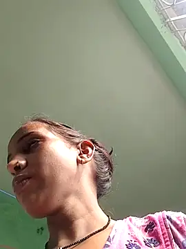 Hotty-Nidhi online show from October 2025 04:55:02 AM