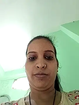 Hotty-Nidhi online show from November 2025 04:16:01 AM