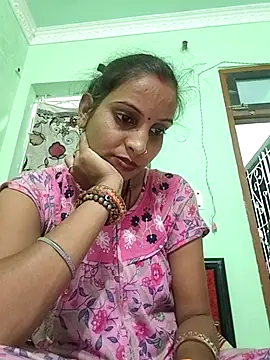 Hotty-Nidhi online show from November 2025 02:10:01 PM
