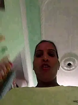 Hotty-Nidhi online show from December 2025 02:48:02 AM