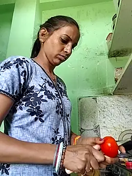 Hotty-Nidhi online show from June 2026 05:12:01 AM