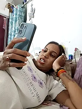 Hotty-Nidhi online show from June 2026 09:09:01 AM