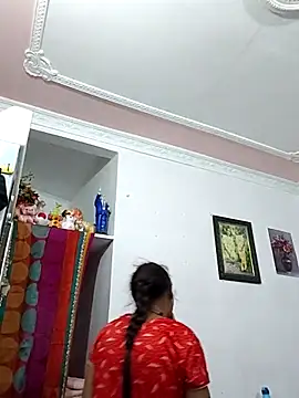 Hotty-Nidhi online show from March 2026 03:19:02 AM