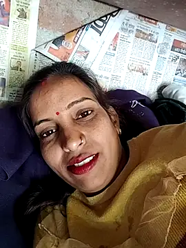 Hotty-Nidhi online show from February 2026 07:43:02 AM