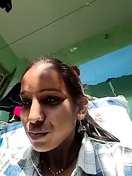 Hotty-Nidhi online show from February 2026 04:21:02 AM