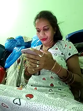 Hotty-Nidhi online show from March 2026 04:55:01 PM
