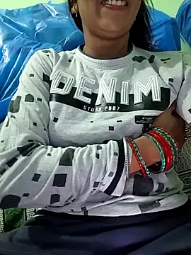 Hotty-Nidhi online show from March 2026 05:13:02 PM