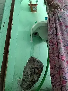 Hotty-Nidhi online show from March 2026 02:44:02 AM