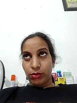 Hotty-Nidhi online show from April 2026 04:13:02 PM