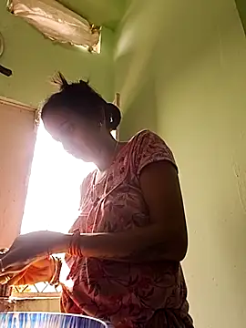 Hotty-Nidhi online show from February 2026 06:02:02 AM