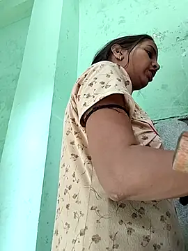 Hotty-Nidhi online show from March 2026 05:08:02 AM