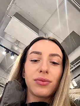 AlexisWhit online show from November 2025 08:57:02 AM