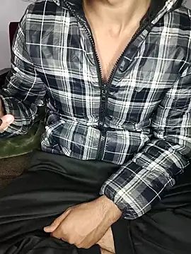 HARSHHU01 online show from December 2025 04:52:02 PM