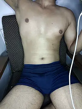 HARSHHU01 online show from April 2026 06:11:02 PM