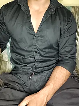 HARSHHU01 online show from October 2025 04:42:02 PM