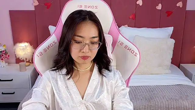 JaliaBennet online show from March 2025 10:39:01 AM