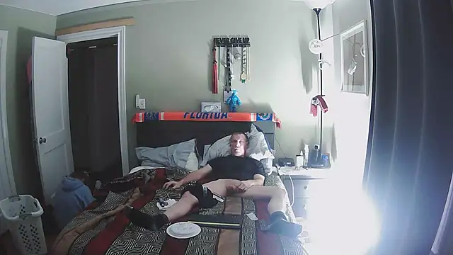 Snapshot of alickandstick chatting on February 2026 06:40:02 PM alickandstick online show from February 2026 06:40:02 PM