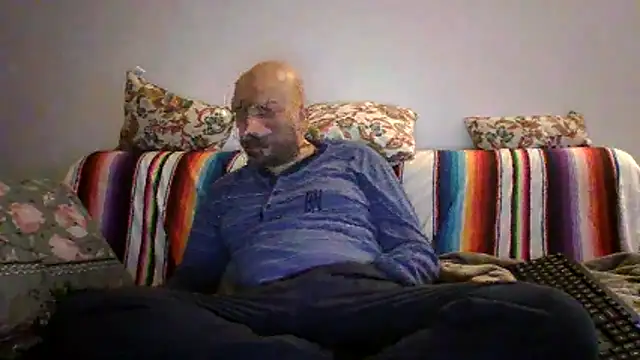 maxxxio12 online show from March 2026 07:59:01 PM