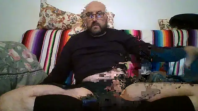 maxxxio12 online show from March 2026 06:09:01 PM