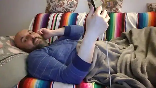 maxxxio12 online show from March 2026 08:20:02 PM