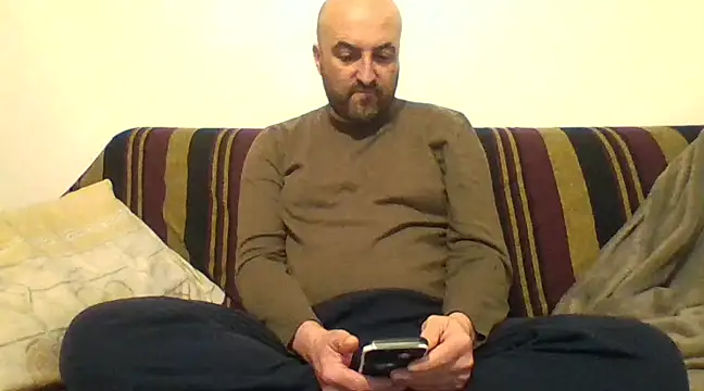 maxxxio12 online show from March 2025 08:21:01 PM