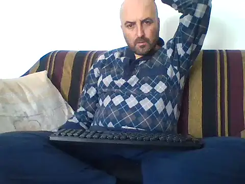 maxxxio12 online show from March 2025 09:52:02 AM