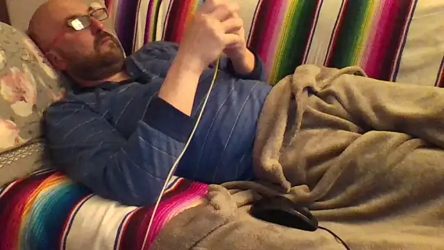 maxxxio12 online show from March 2026 07:37:02 PM