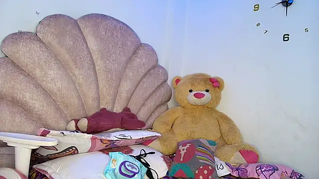 charlotte walker1 online show from March 2026 05:34:02 AM