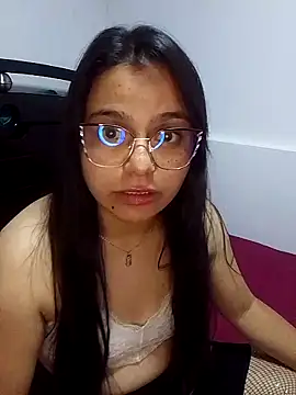 Snapshot of AnaHobson chatting on March 2025 08:20:02 PM AnaHobson online show from March 2025 08:20:02 PM