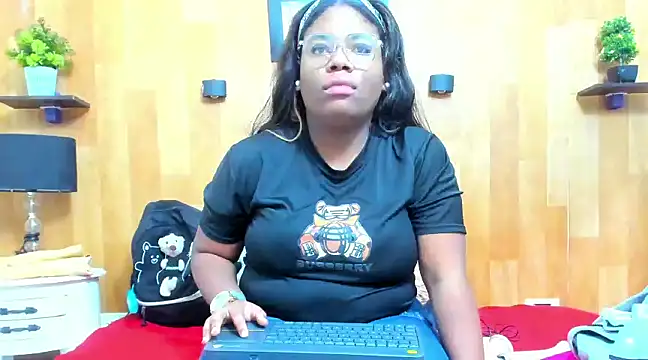 Zoe ebony74 online show from March 2025 12:29:01 PM