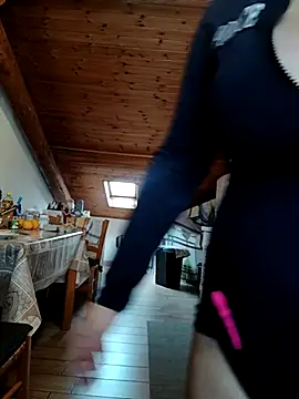 luciferelili online show from December 2025 01:43:02 PM