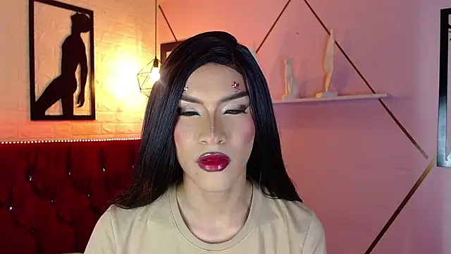 agatha rodriguez online show from November 2025 02:31:02 PM