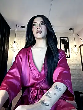 agatha rodriguez online show from April 2026 12:45:01 PM