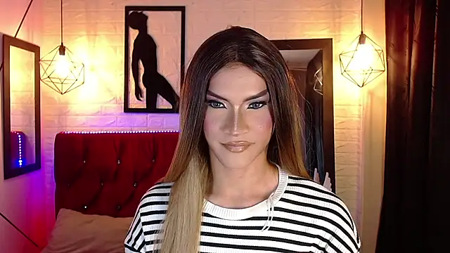 agatha rodriguez online show from December 2025 01:43:02 PM