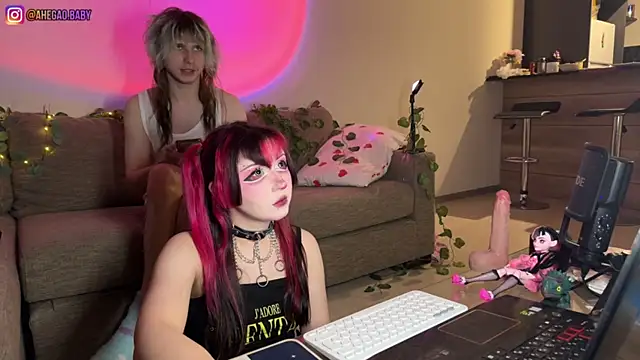 Snapshot of h3ntai_baby chatting on July 2026 08:13:01 PM h3ntai baby online show from July 2026 08:13:01 PM
