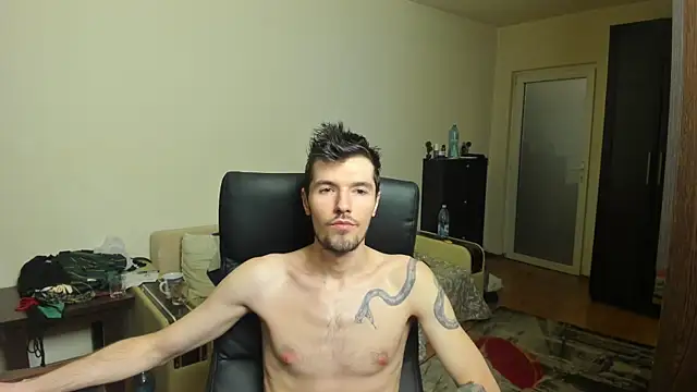Snapshot of JustinPorno chatting on September 2025 09:21:02 PM JustinPorno online show from September 2025 09:21:02 PM