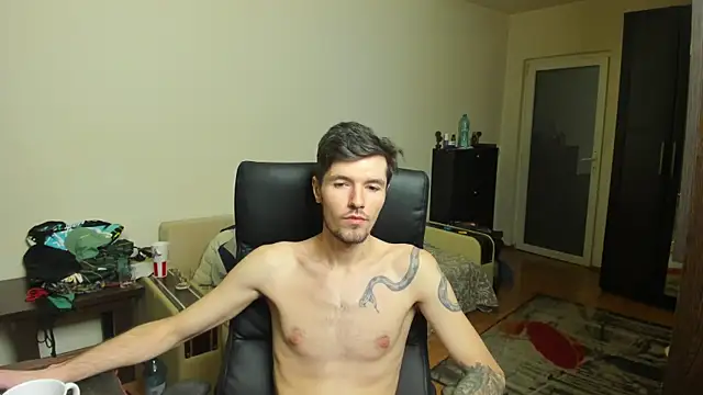 Snapshot of JustinPorno chatting on September 2025 04:02:02 PM JustinPorno online show from September 2025 04:02:02 PM