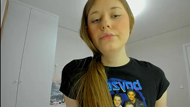 YamatoBrodsky online show from February 2026 07:43:01 PM