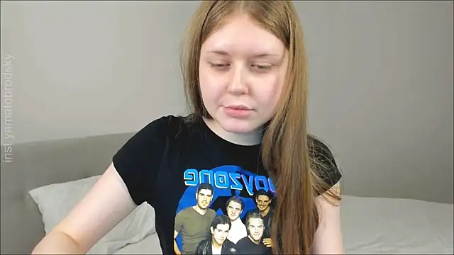 YamatoBrodsky online show from October 2025 06:40:01 PM