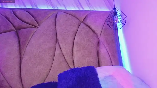 Snapshot of Kanela_miller_ chatting on May 2026 12:01:02 PM Kanela miller online show from May 2026 12:01:02 PM
