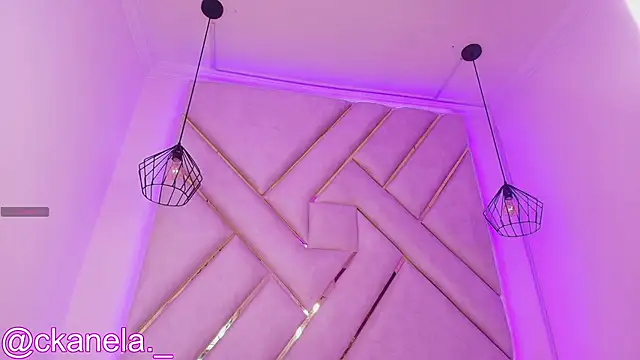 Kanela miller  online show from October 2025 12:17:02 PM